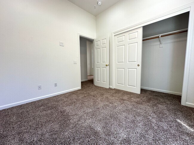 Building Photo - 1817 Briar Brook Ct