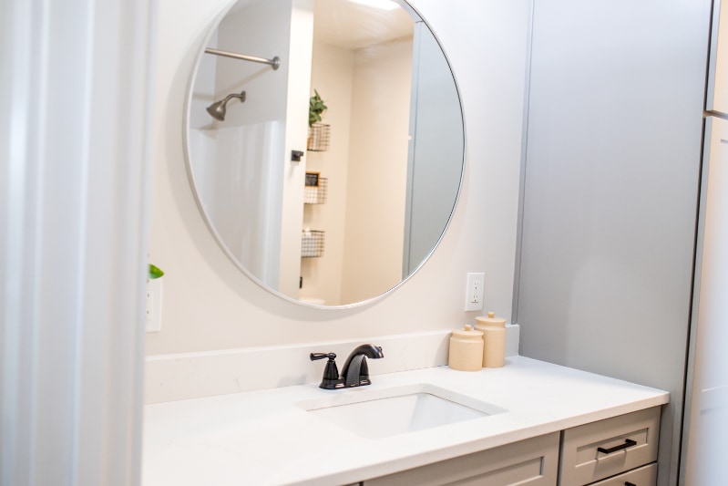 Building Photo - 271 S 3rd Ave