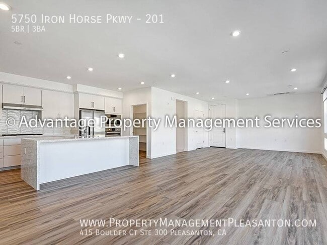 Building Photo - 5750 Iron Horse Pkwy