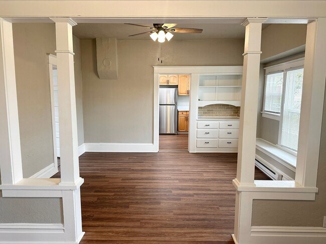 Building Photo - 3 Bedroom 2 Bath Forest Grove OR