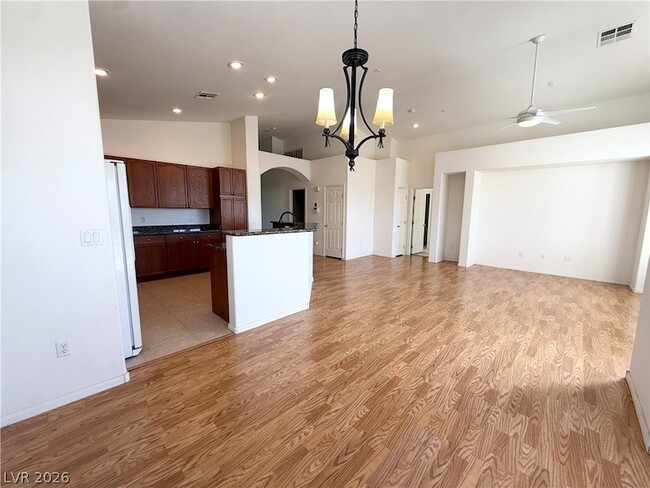 Building Photo - 7998 Half Moon Point Dr