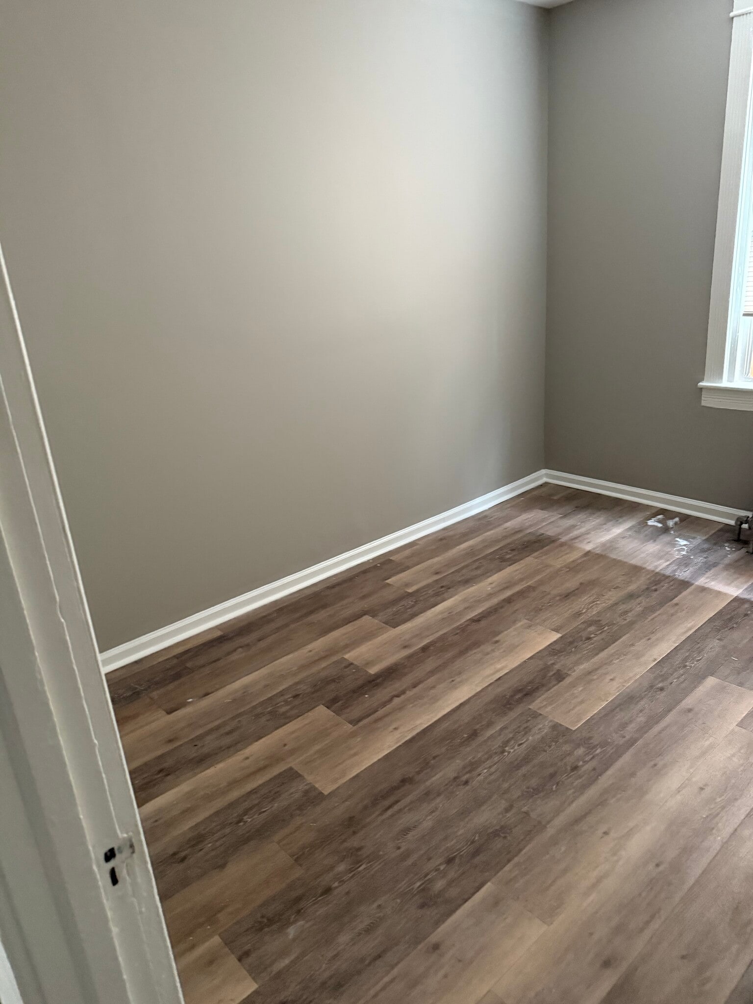 Building Photo - 5048 Gainor Rd