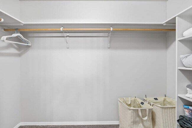 Building Photo - 3912 E Clear Springs Dr.