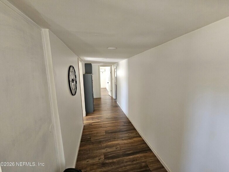 Building Photo - 3513 E Buffalo Ln