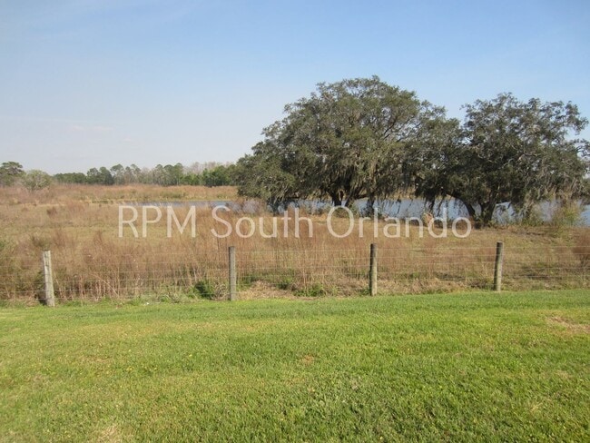 Building Photo - Estates Of Westerly