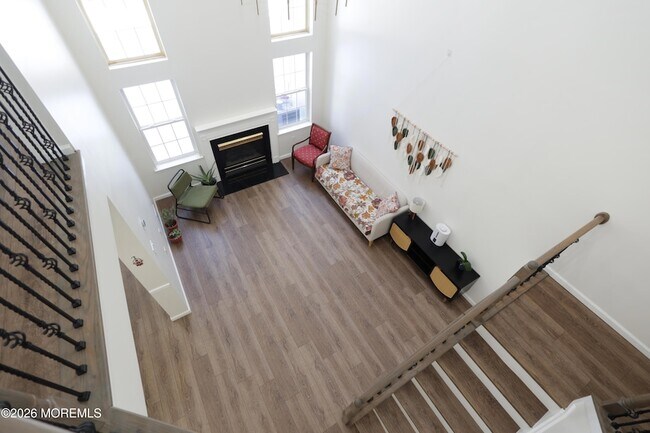 Building Photo - 42 Pennsbury Way