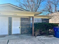 Building Photo - 1112 Tancred St