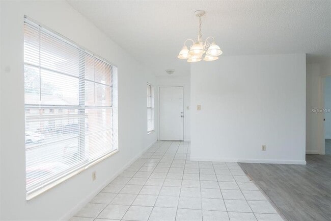 Building Photo - 1815 Michigan Ave