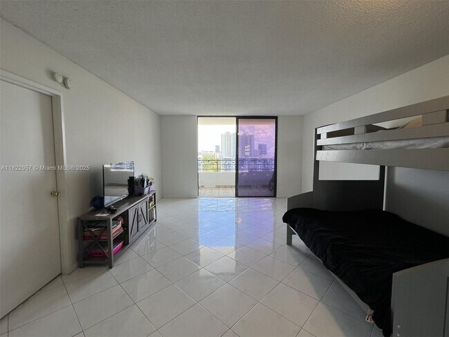 Building Photo - 500 Three Islands Boulevard
