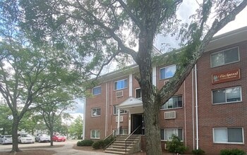 Building Photo - 154 2nd St