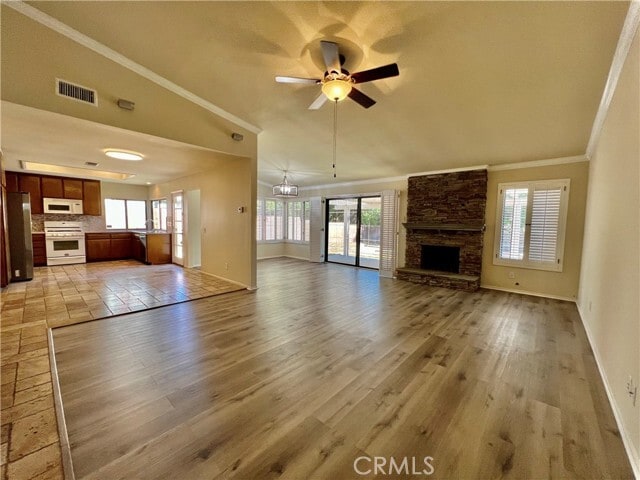 Building Photo - 318 E Miramar Ave