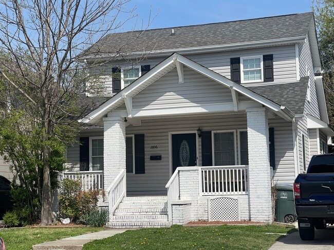 Building Photo - Chesterfield Heights