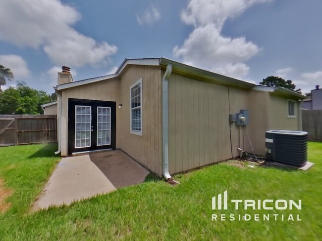 Building Photo - 18311 Autumn Trails Ln