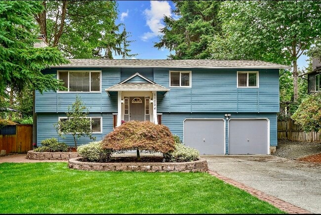 Building Photo - 11624 NE 74th St