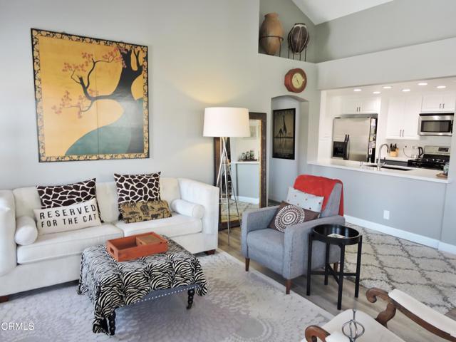 Building Photo - 650 Ivywood Ln