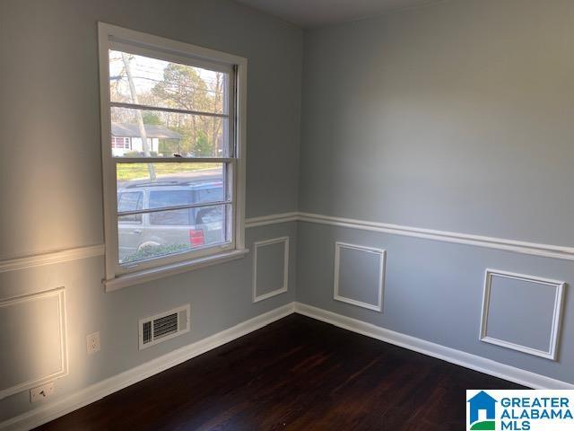 Building Photo - 2632 5th St NE