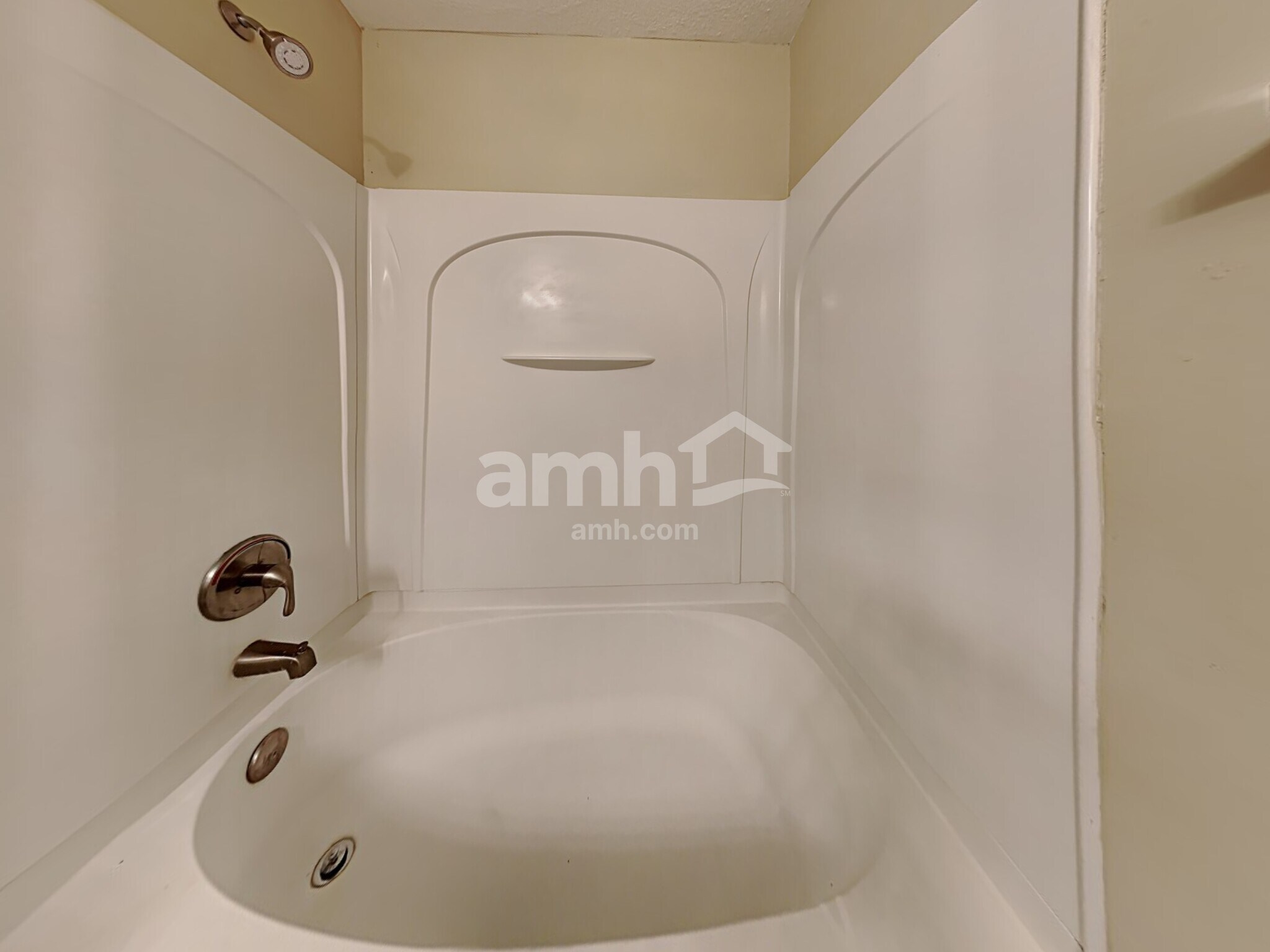 Building Photo - 5723 Village Pond Cir