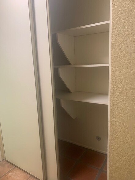 Building Photo - 30 Saint Francis Way