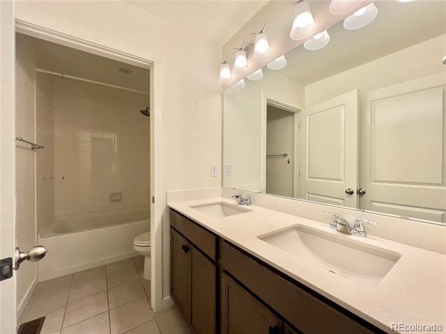 Building Photo - 5086 Janga Dr