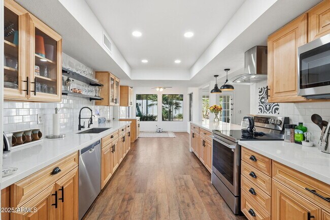 Building Photo - 3850 E Mountain Sky Ave