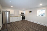 Building Photo - Beautifully remodeled and completed 1 bedr...