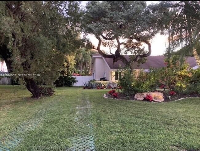 Building Photo - 9760 SW 148th St