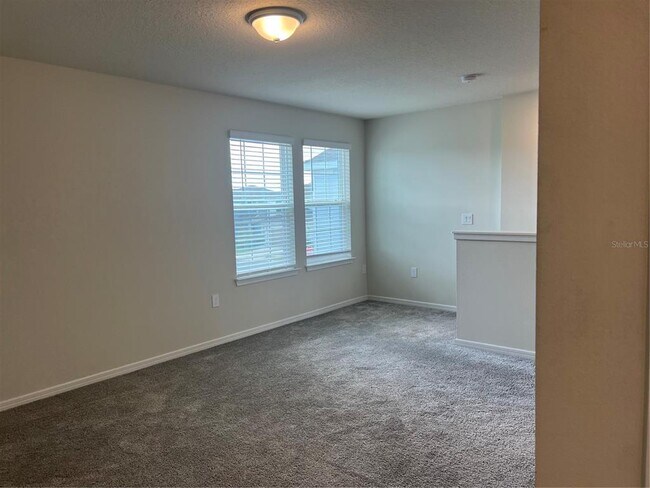 Building Photo - 2007 Alluring Ln