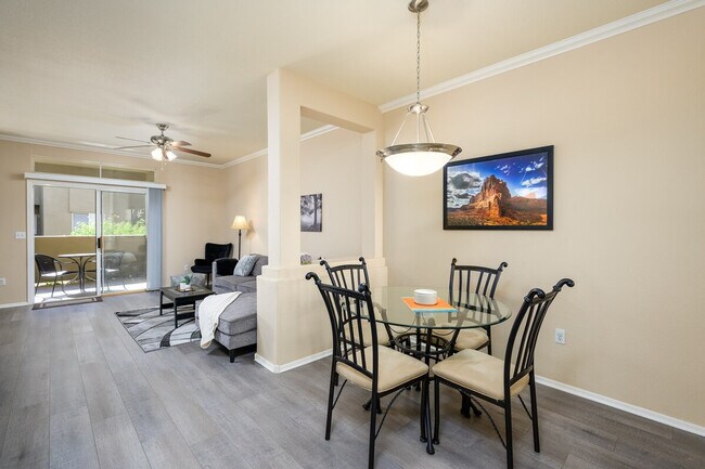 Building Photo - 5335 E Shea Blvd