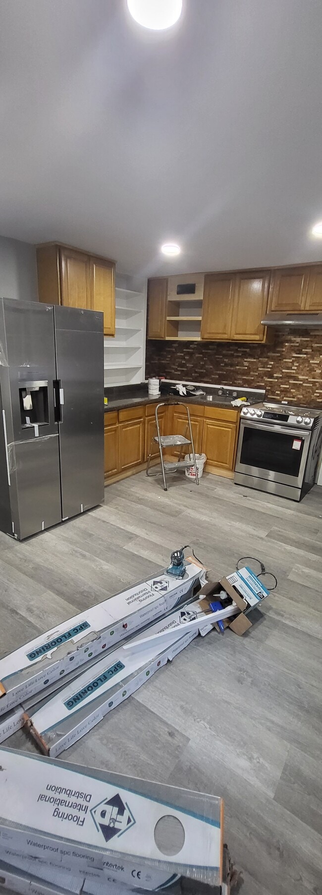 Building Photo - 56 Victory Dr