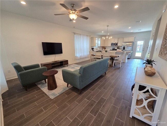 Building Photo - 14025 Westcave Falls Ln