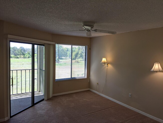 Building Photo - 3035 Finsterwald Dr