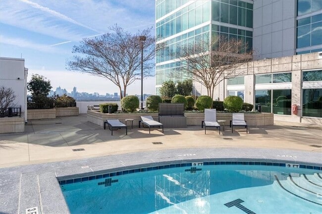 Building Photo - 250 Pharr Rd NE