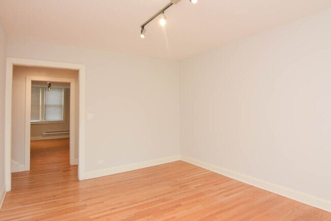 Building Photo - 2323 N Rockwell St