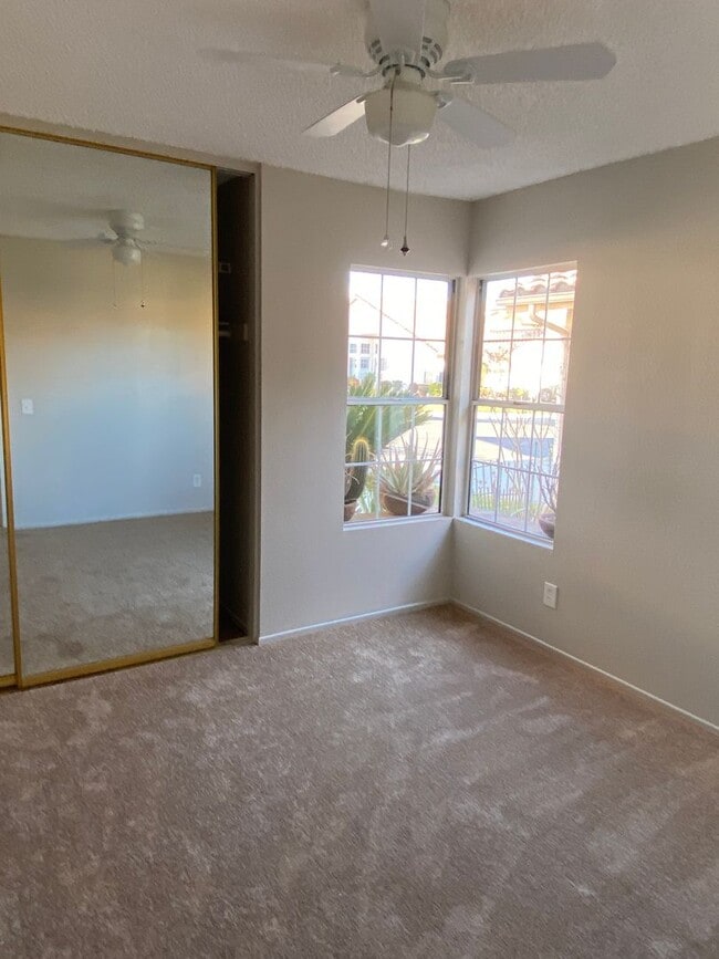 Building Photo - Sun Lakes Senior Stunner