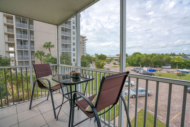 Building Photo - 5700 Bonita Beach Rd SW
