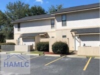 Building Photo - 107 Gilbert St