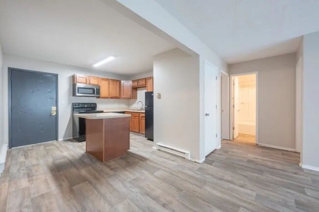 Building Photo - 1306 34th St