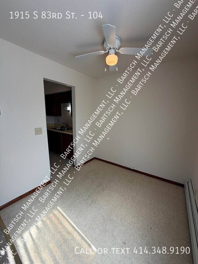 Building Photo - 1915 S 83rd St