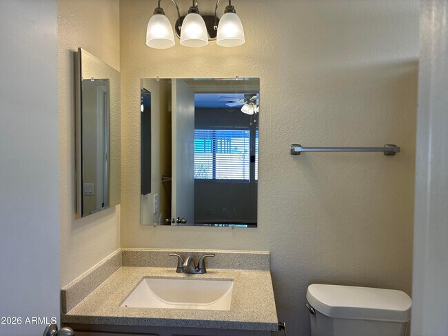 Building Photo - 16545 N 157th Ave