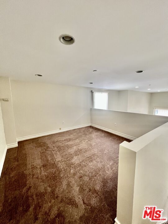 Building Photo - 1353 N Fuller Ave