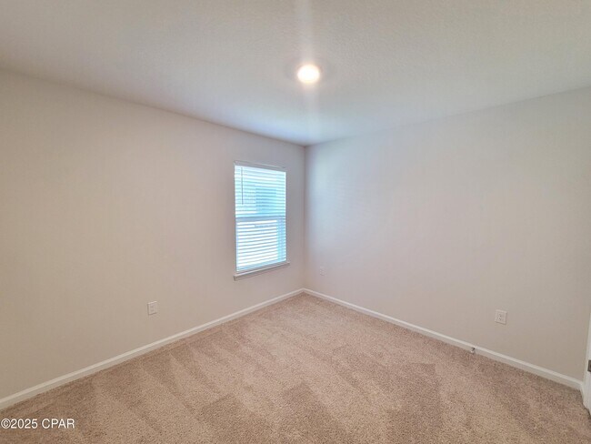 Building Photo - 4745 Firefly Ln