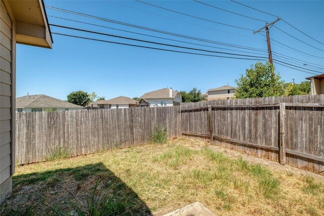 Building Photo - 1538 Haynie Bend
