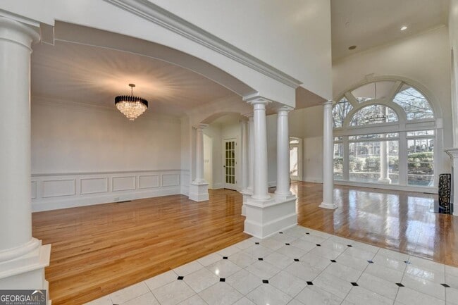 Building Photo - 7970 St Marlo Country Club Pkwy