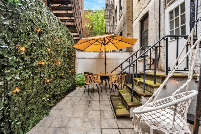 Building Photo - 336-338 East 18th Street-SI ID1250778P