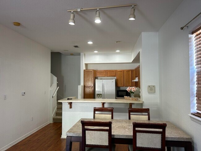Building Photo - 3995 Almeida Court