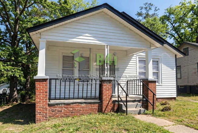 Building Photo - 560 Radcliff Ave