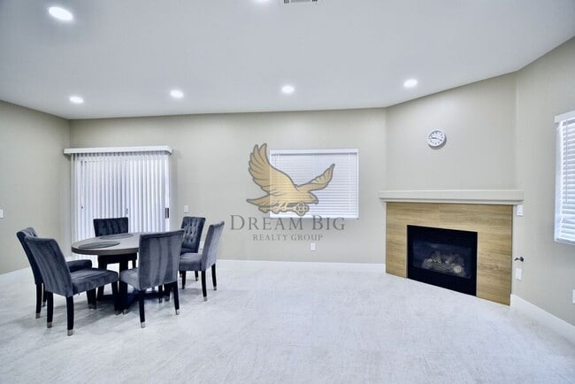 Building Photo - 8725 W Flamingo Rd