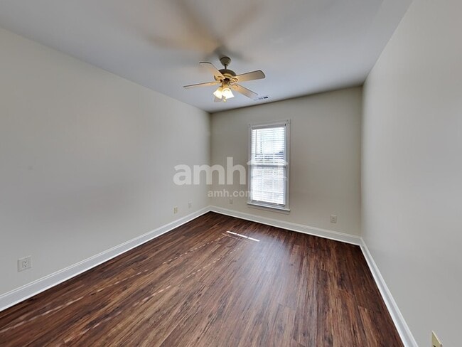 Building Photo - 1016 Rhett Pl