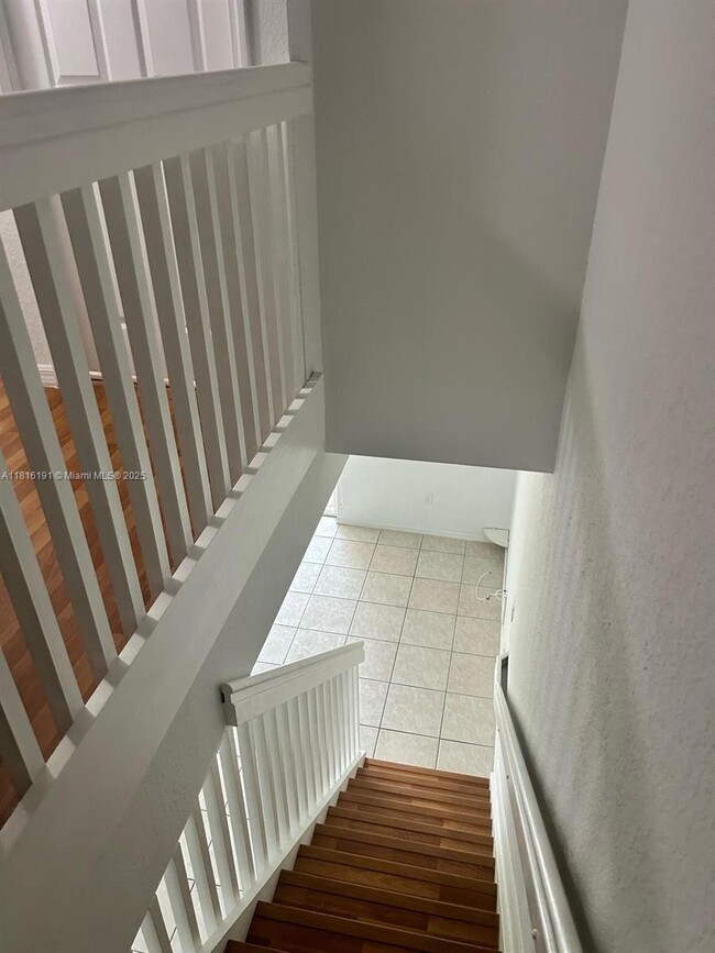 Building Photo - 5737 NW 114th Path