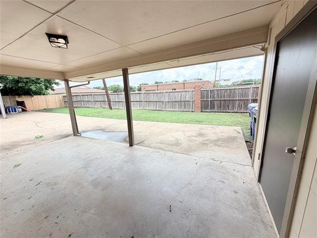 Building Photo - 2412 Lakeview Cir